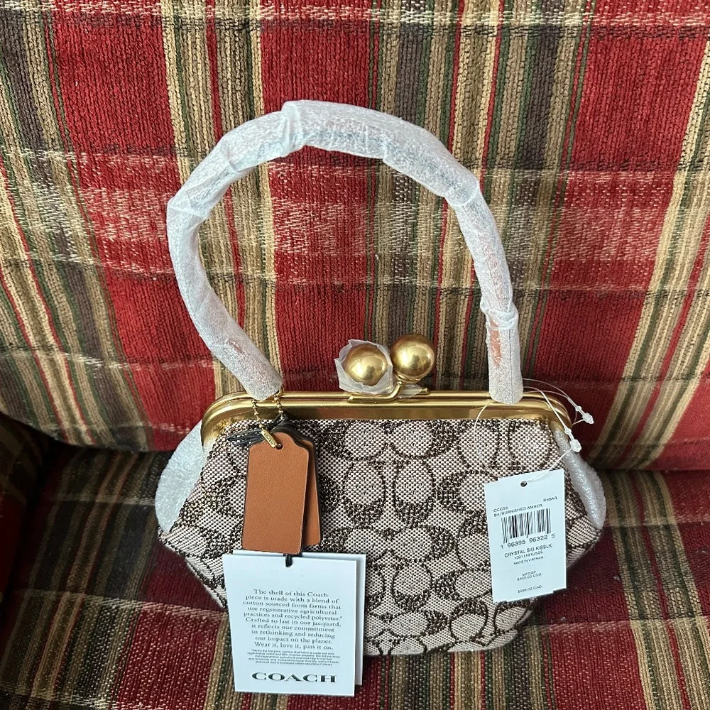 Coach Kisslock Frame Bag 16 Crystal Signature Jacquard CCC53 NWT - Picture 1 of 4